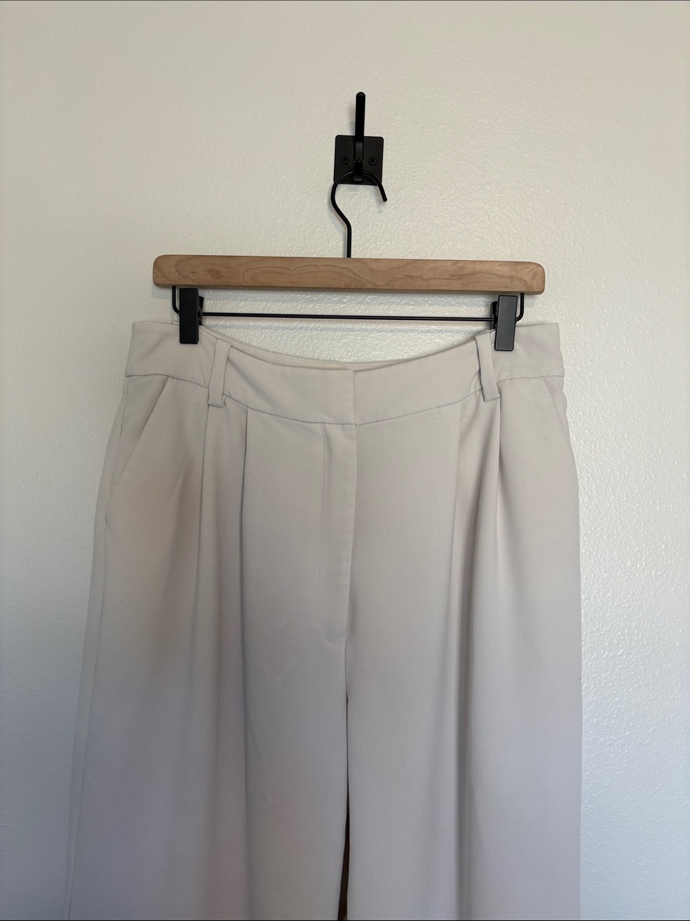 Anthropologie Favorite Daughter The Favorite Pant High Rise Pleated Wide Trouser - Picture 3 of 11